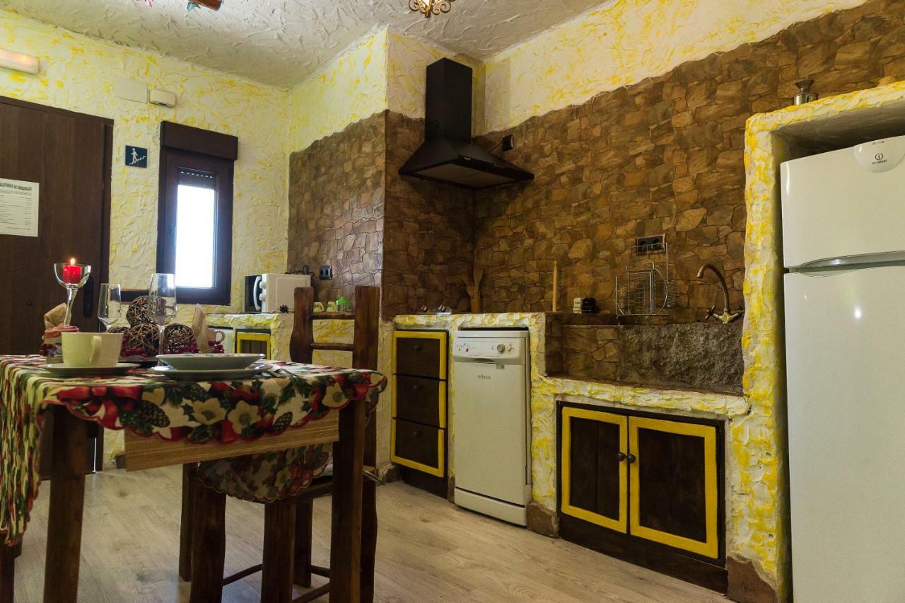 Maison d'hôtes El Eden De Javier à Robledillo Extérieur photo